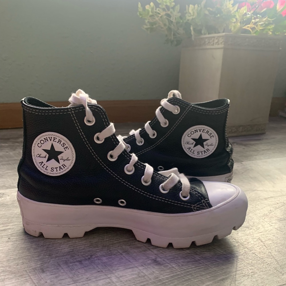 Chuck Taylor All Star Lugged Leather